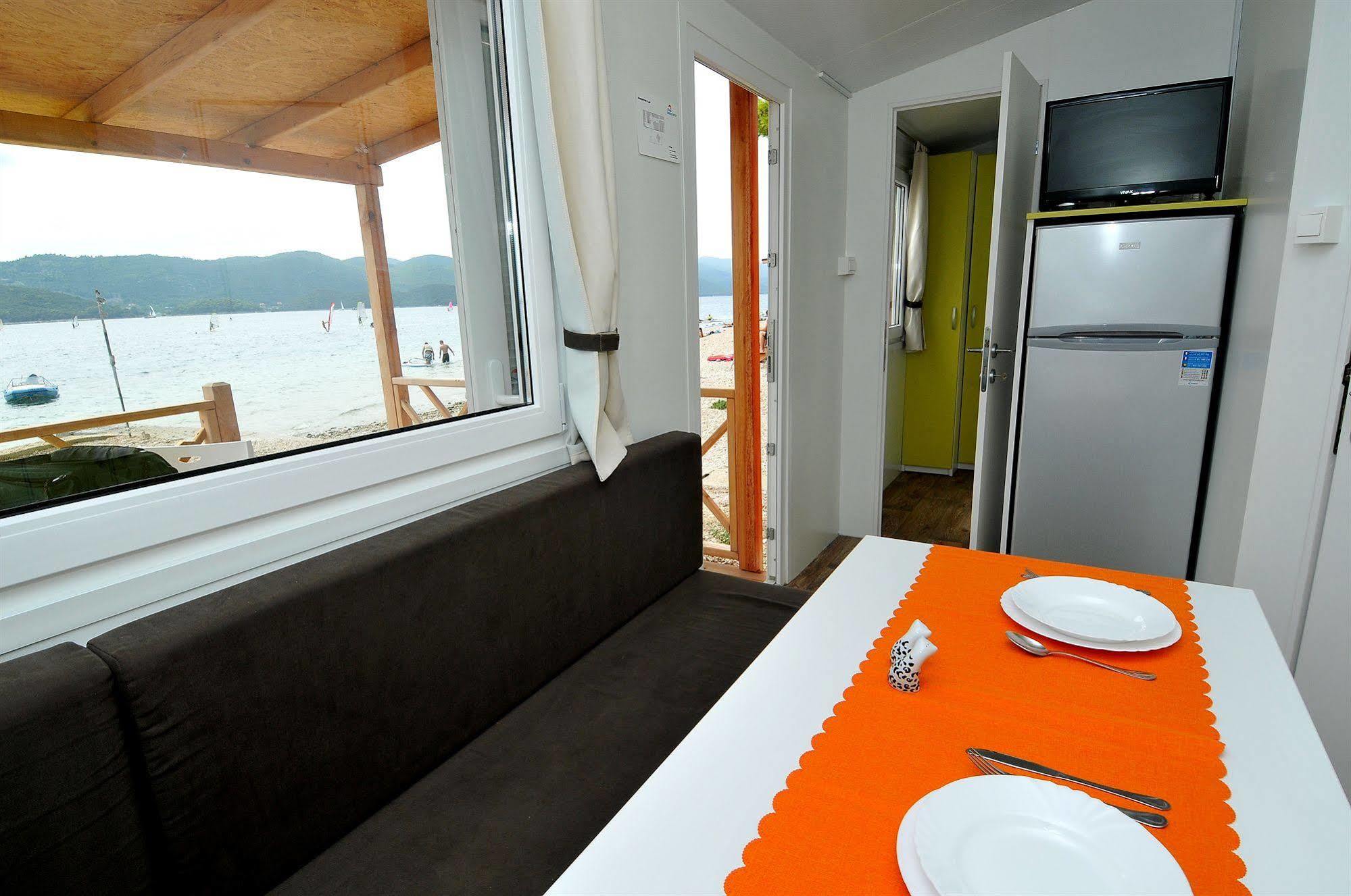 Hotel Camp Perna Kuciste Exteriér fotografie